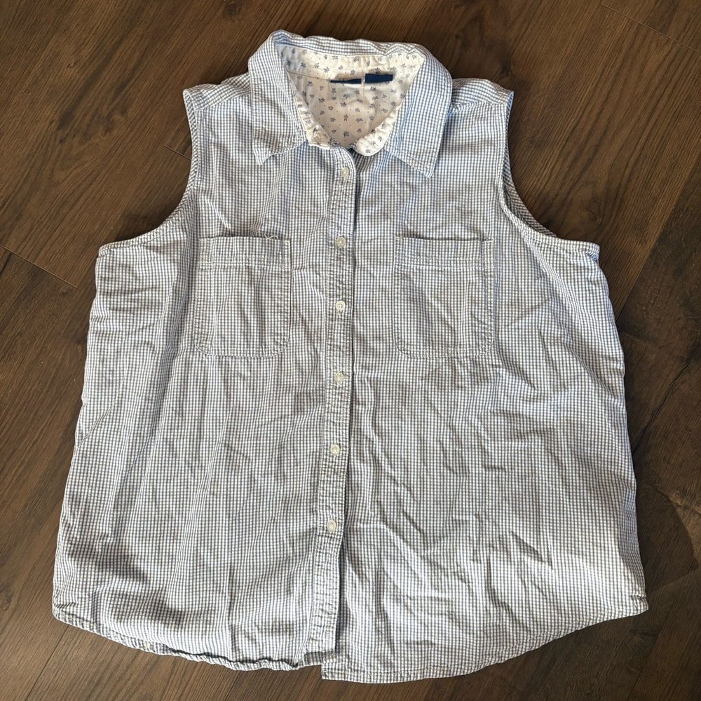 Route 66 Plus Size Blue and White Sleeveless Button-Up Shirt Size 22W